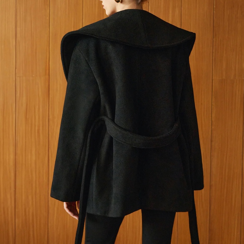 NEW Large Collar Belted Coat by Commense - Picture 4 of 9